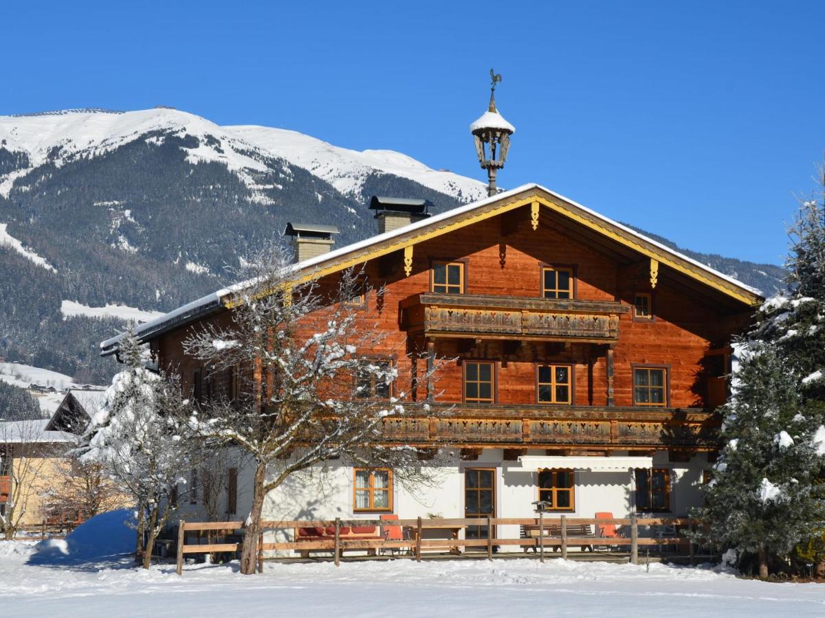 Serene Cottage In Neukirchen Am Gro Venediger Neukirchen am Großvenediger Exterior photo