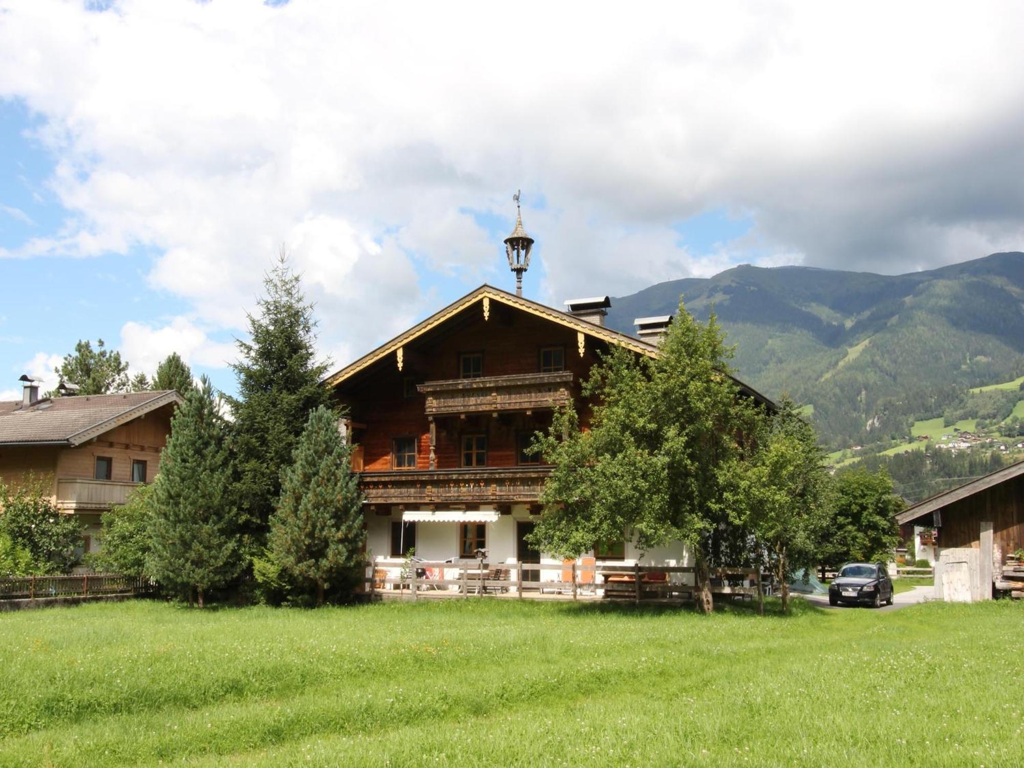 Serene Cottage In Neukirchen Am Gro Venediger Neukirchen am Großvenediger Exterior photo